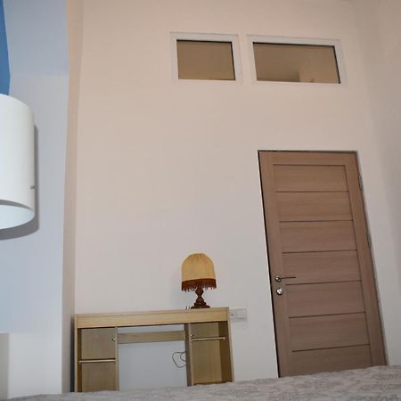 Sleep Studio Hostel Yerevan Exterior foto