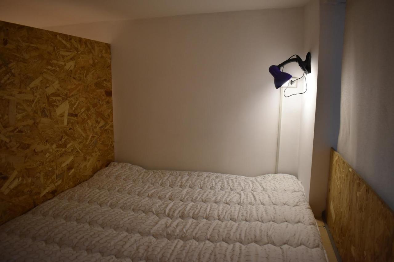 Sleep Studio Hostel Yerevan Exterior foto