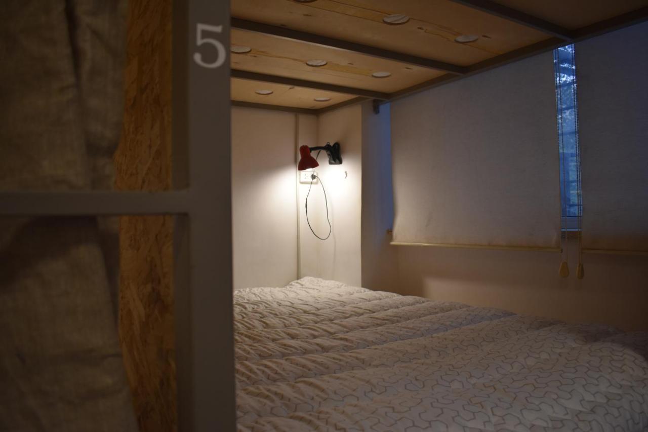 Sleep Studio Hostel Yerevan Exterior foto