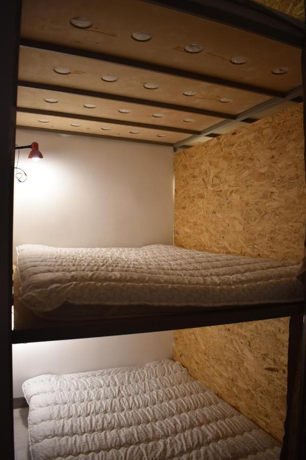 Sleep Studio Hostel Yerevan Exterior foto
